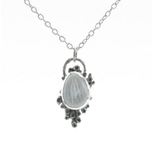 Load image into Gallery viewer, Barnacle Necklace
